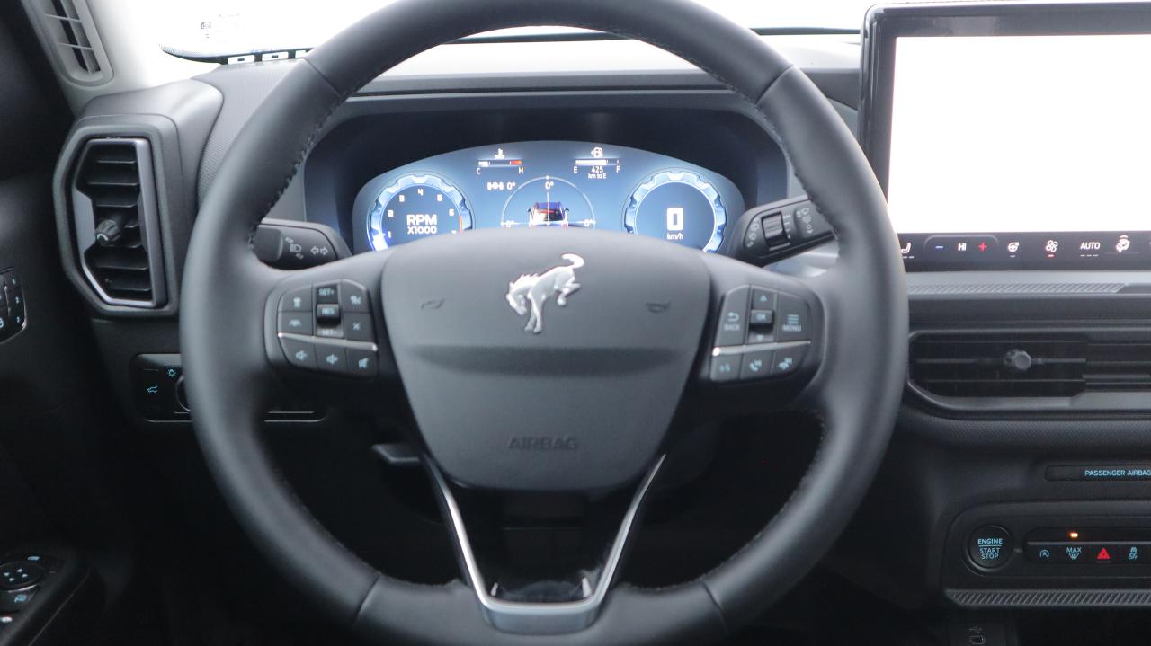 2025 Ford Bronco Sport Outer Banks Photo5