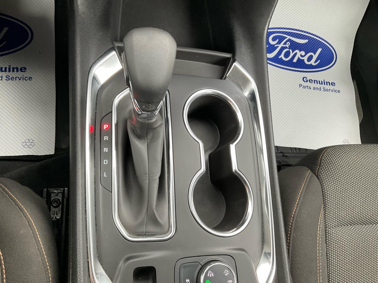 2021 Chevrolet Traverse LT Cloth Photo5
