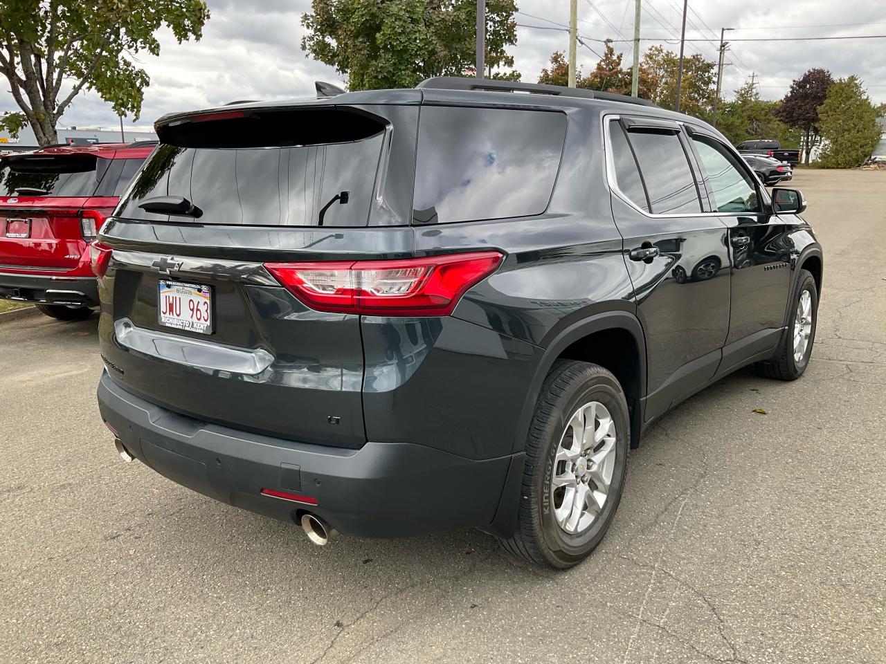 2021 Chevrolet Traverse LT Cloth Photo4