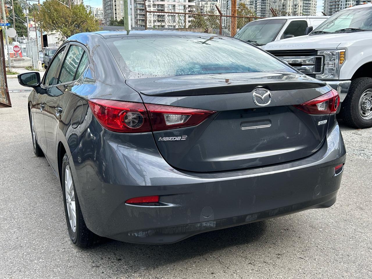 2015 Mazda MAZDA3 GS - Photo #3