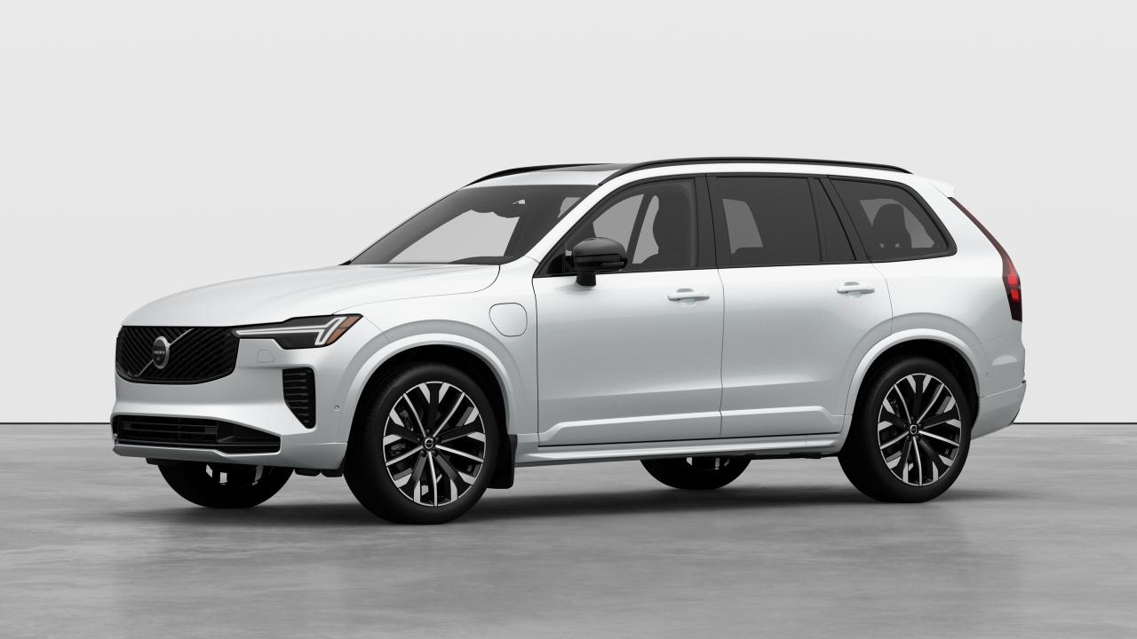 New 2026 Volvo XC90 Plug-In Hybrid T8 AWD Plus Dark Theme 7-Seater for sale in Surrey, BC