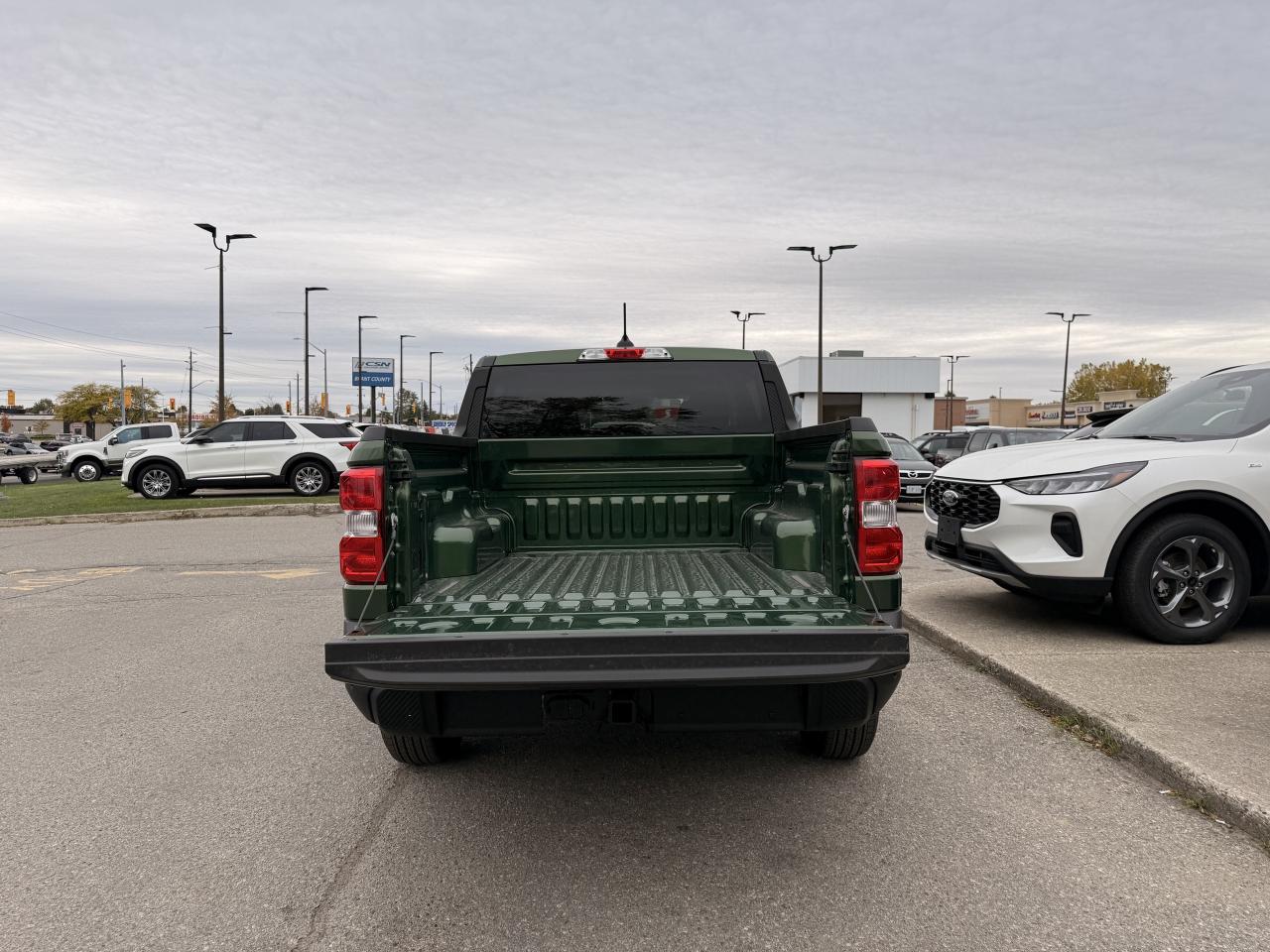 2025 Ford Maverick XL | AWD | 2.0L ECOBOOST | 4K TOW | Photo