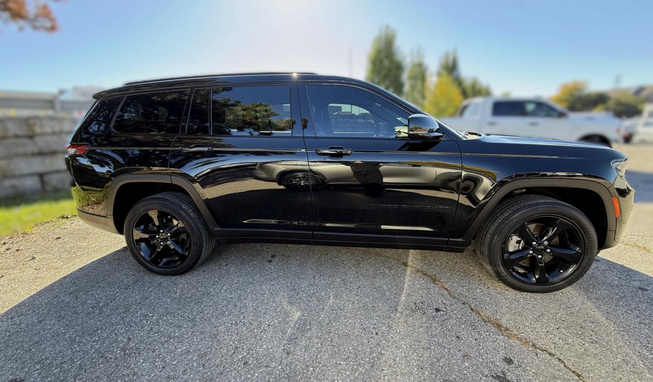 2022 Jeep Grand Cherokee L Altitude 4x4 | BLUETOOTH | REMOTE START | Photo3