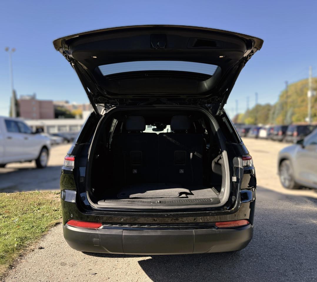 2022 Jeep Grand Cherokee L Altitude 4x4 | BLUETOOTH | REMOTE START | Photo