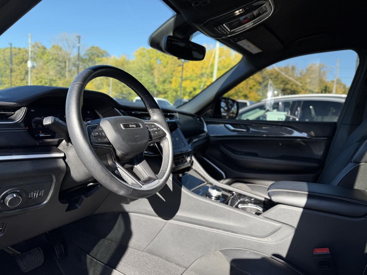 2022 Jeep Grand Cherokee L Altitude 4x4 | BLUETOOTH | REMOTE START | Photo