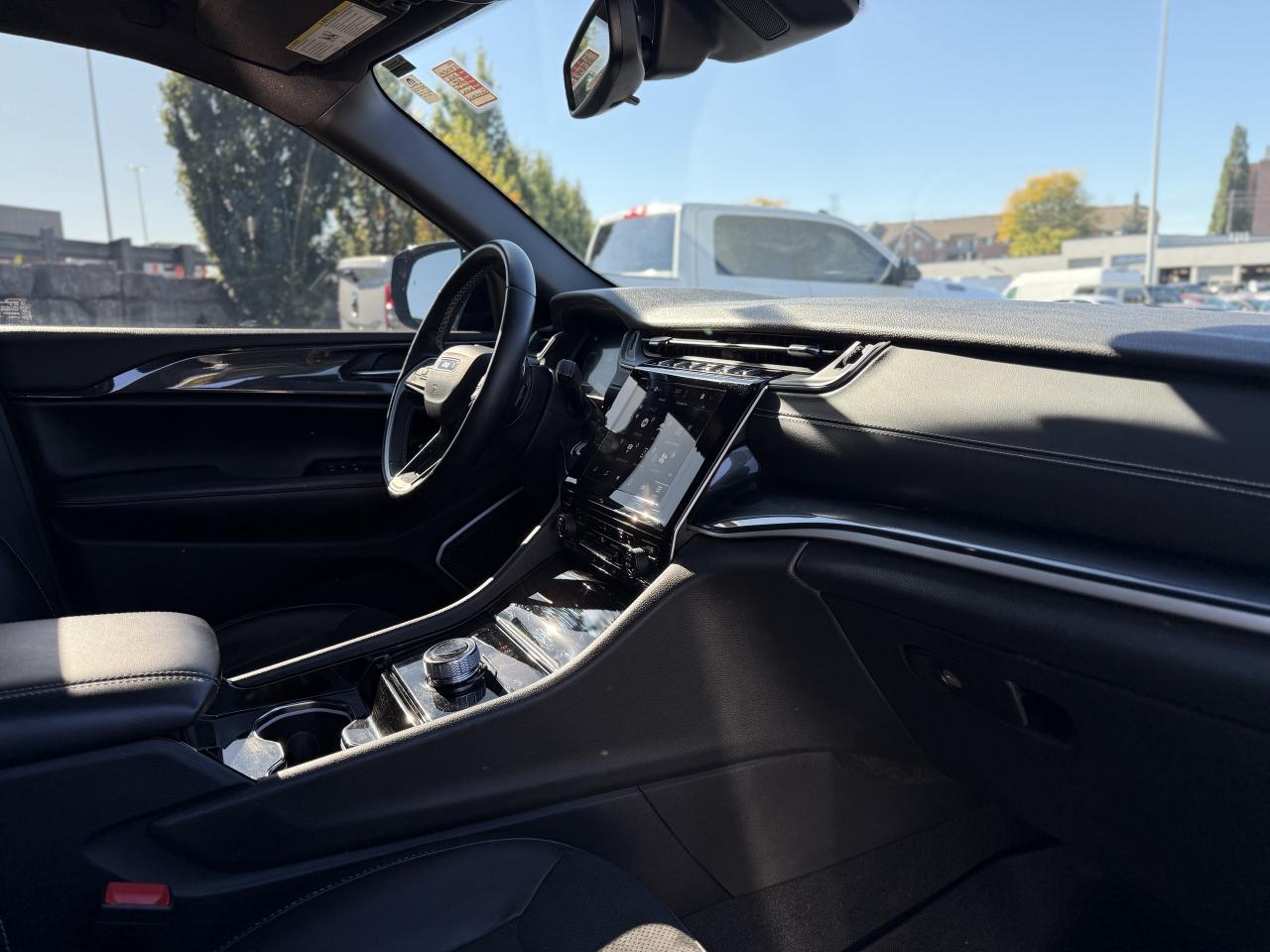 2022 Jeep Grand Cherokee L Altitude 4x4 | BLUETOOTH | REMOTE START | Photo