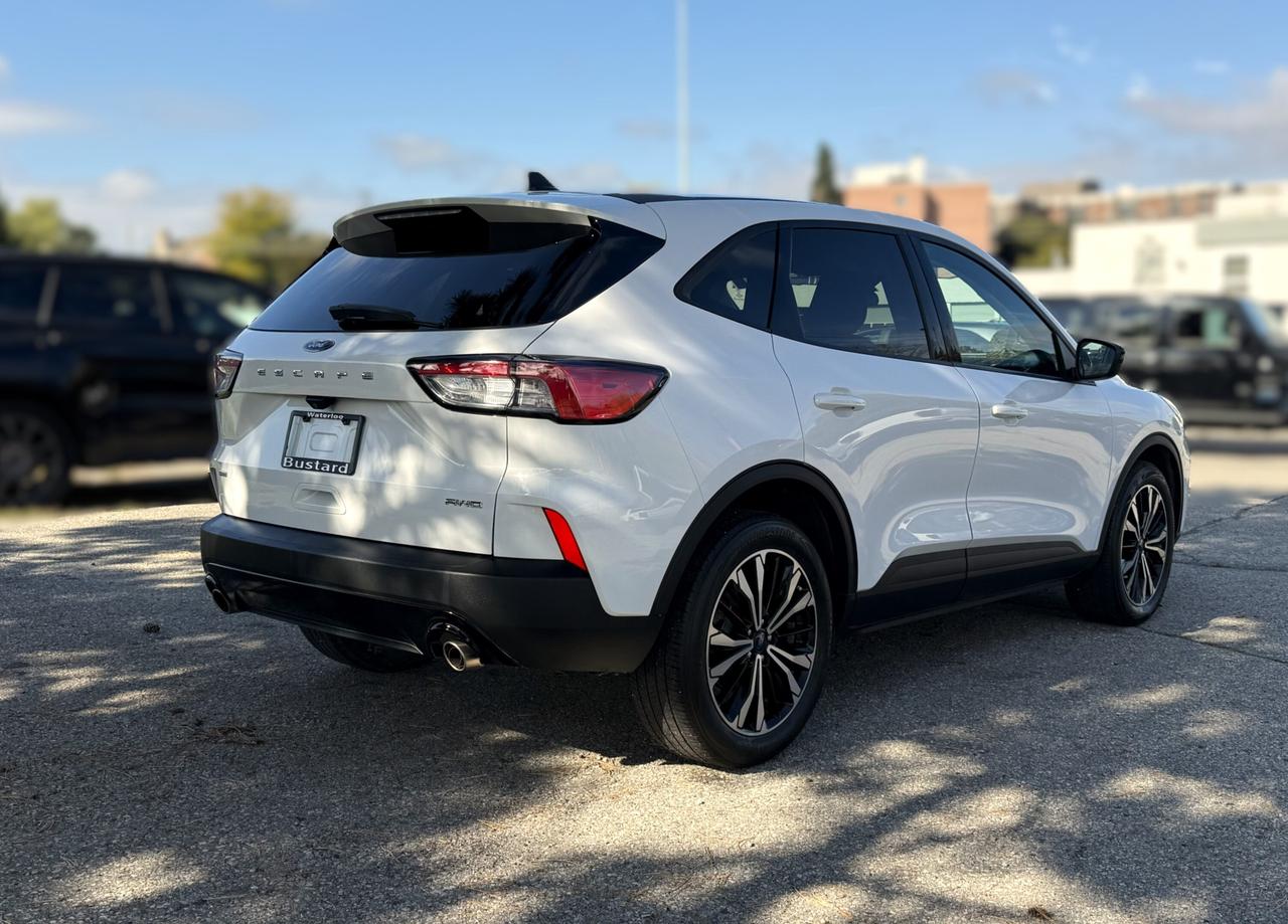 2021 Ford Escape SE AWD | NAVIGATION | BLIND SPOT | BLUETOOTH Photo