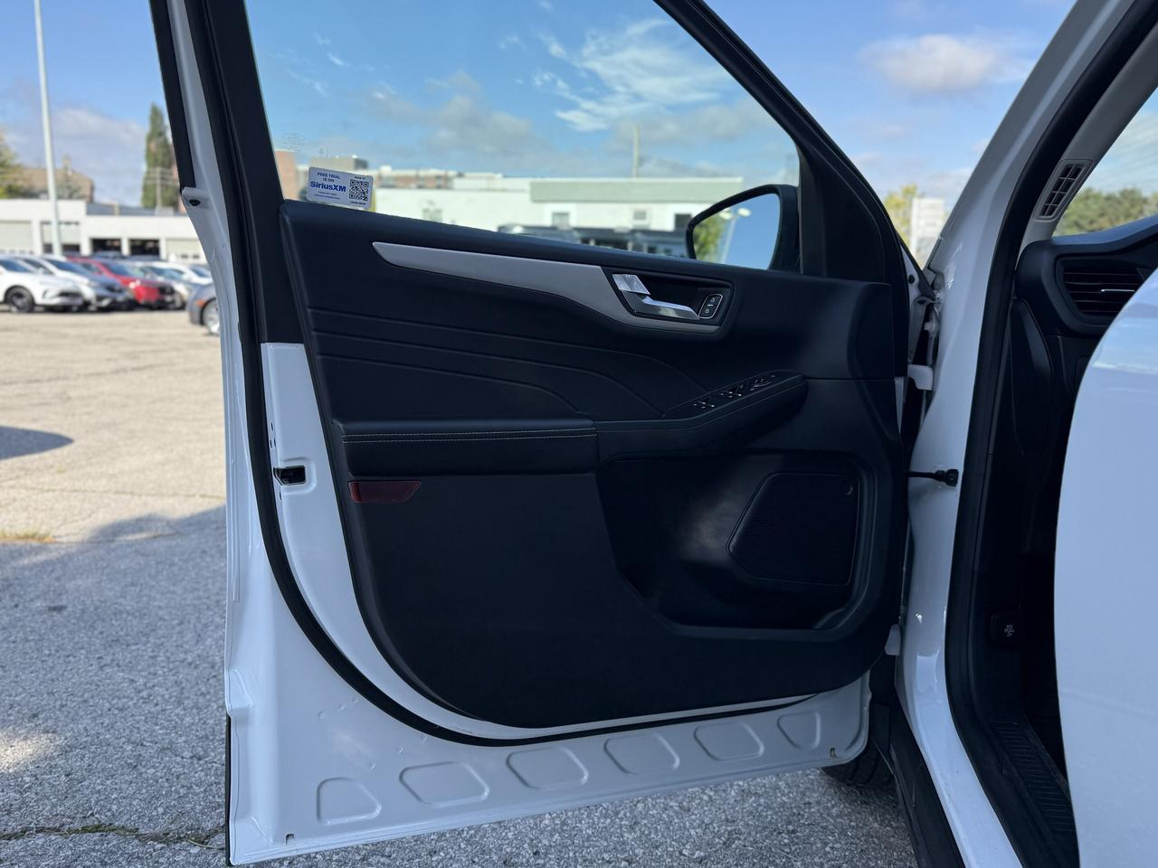 2021 Ford Escape SE AWD | NAVIGATION | BLIND SPOT | BLUETOOTH Photo