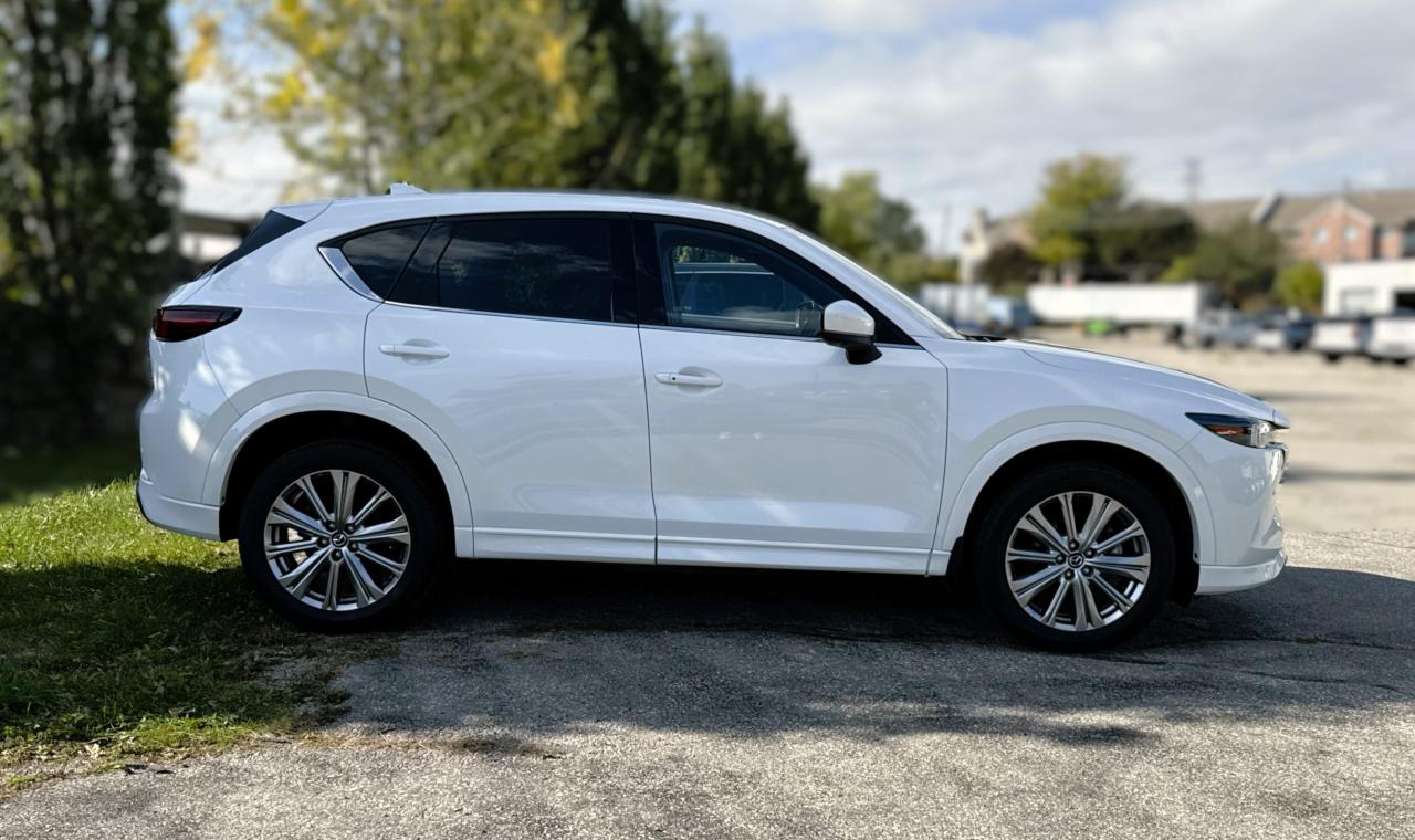 2022 Mazda CX-5 Signature AWD | NAVIGATION | BOSE AUDIO | Photo