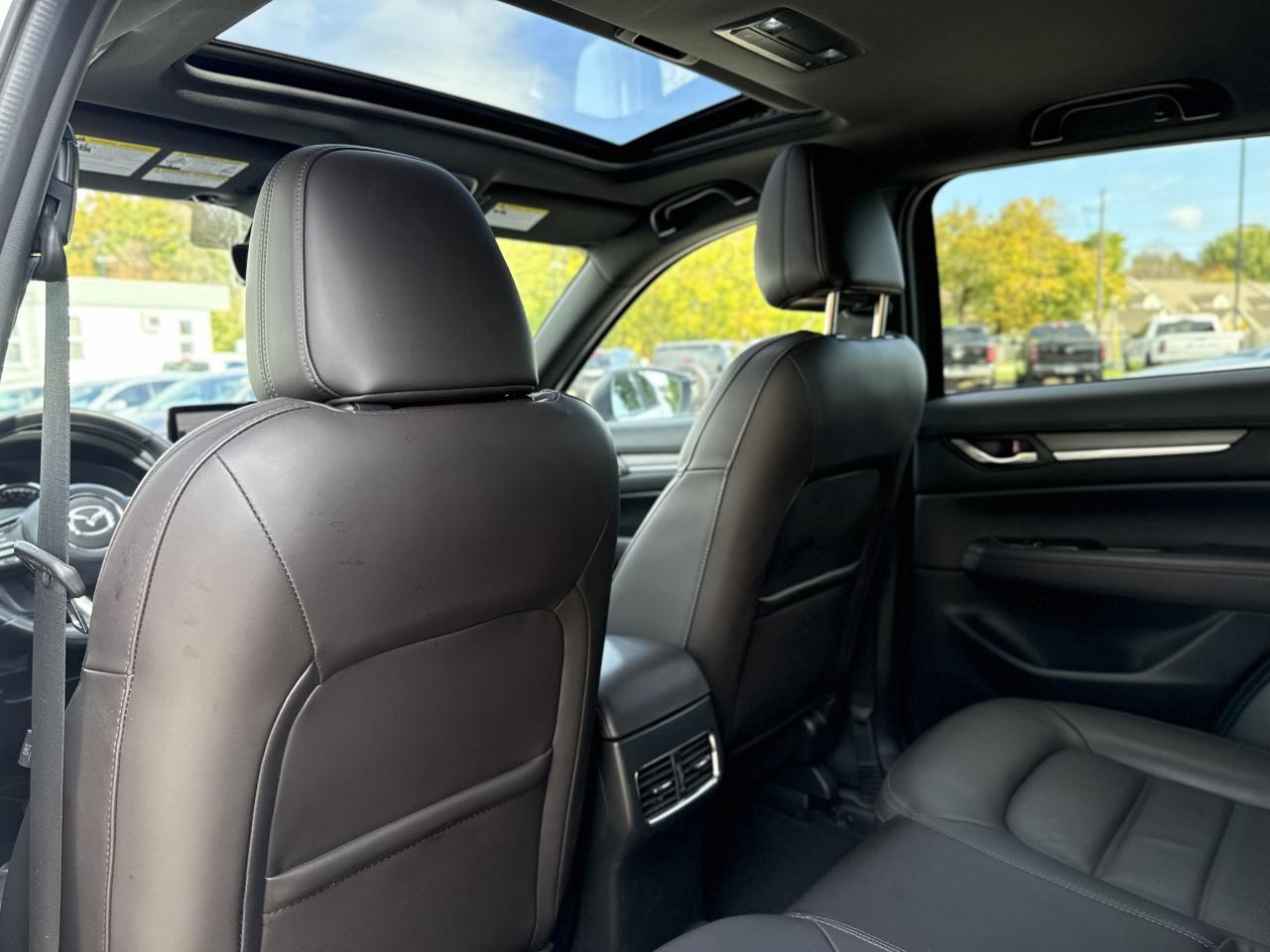 2022 Mazda CX-5 Signature AWD | NAVIGATION | BOSE AUDIO | Photo