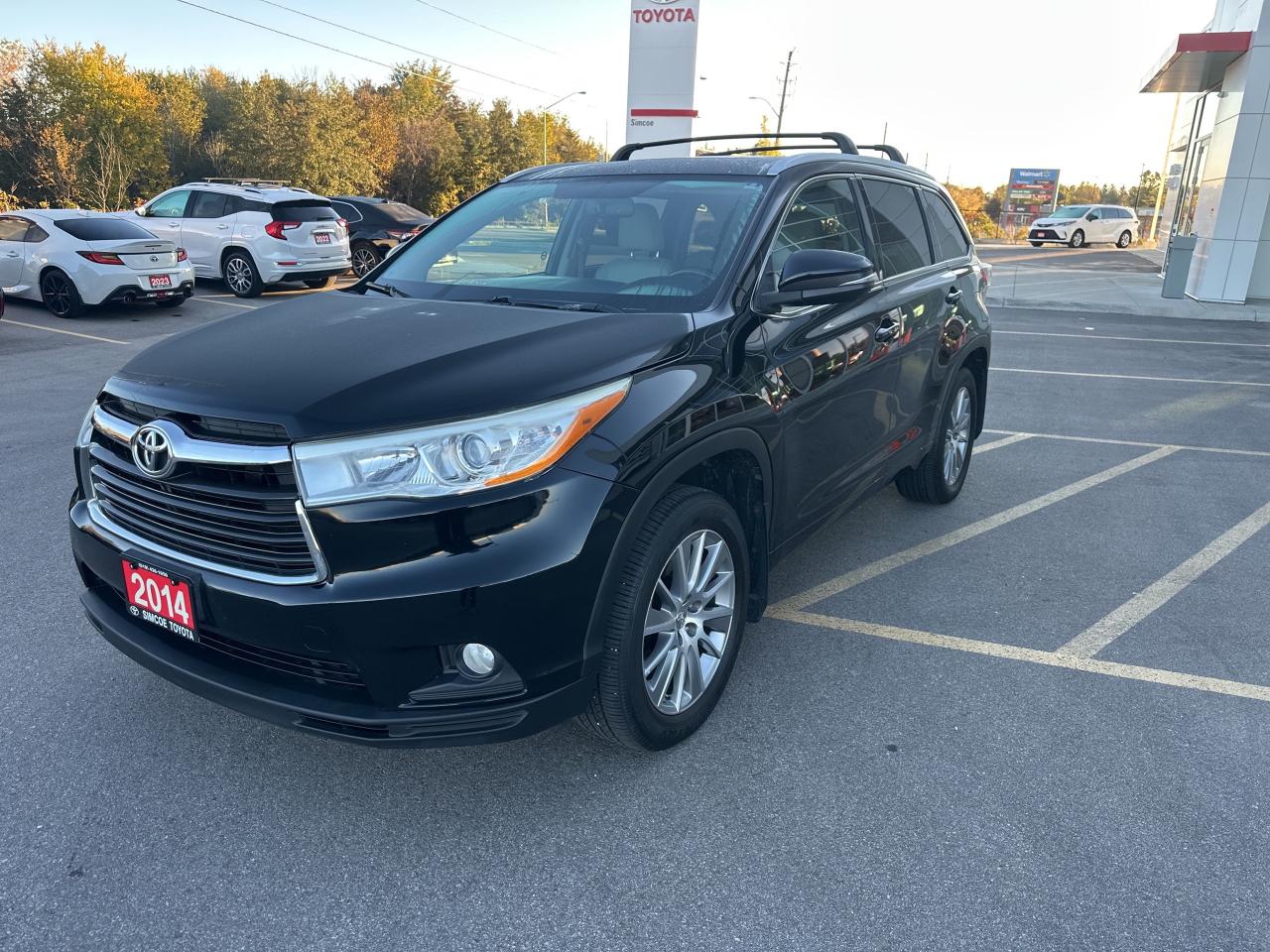 Used 2014 Toyota Highlander XLE for sale in Simcoe, ON