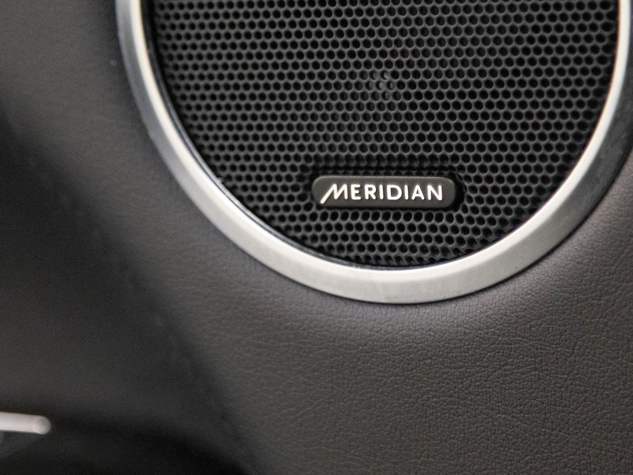 2015 Land Rover Range Rover SUPERCHARGED | MERIDIAN | PANO | 21"RIM Photo