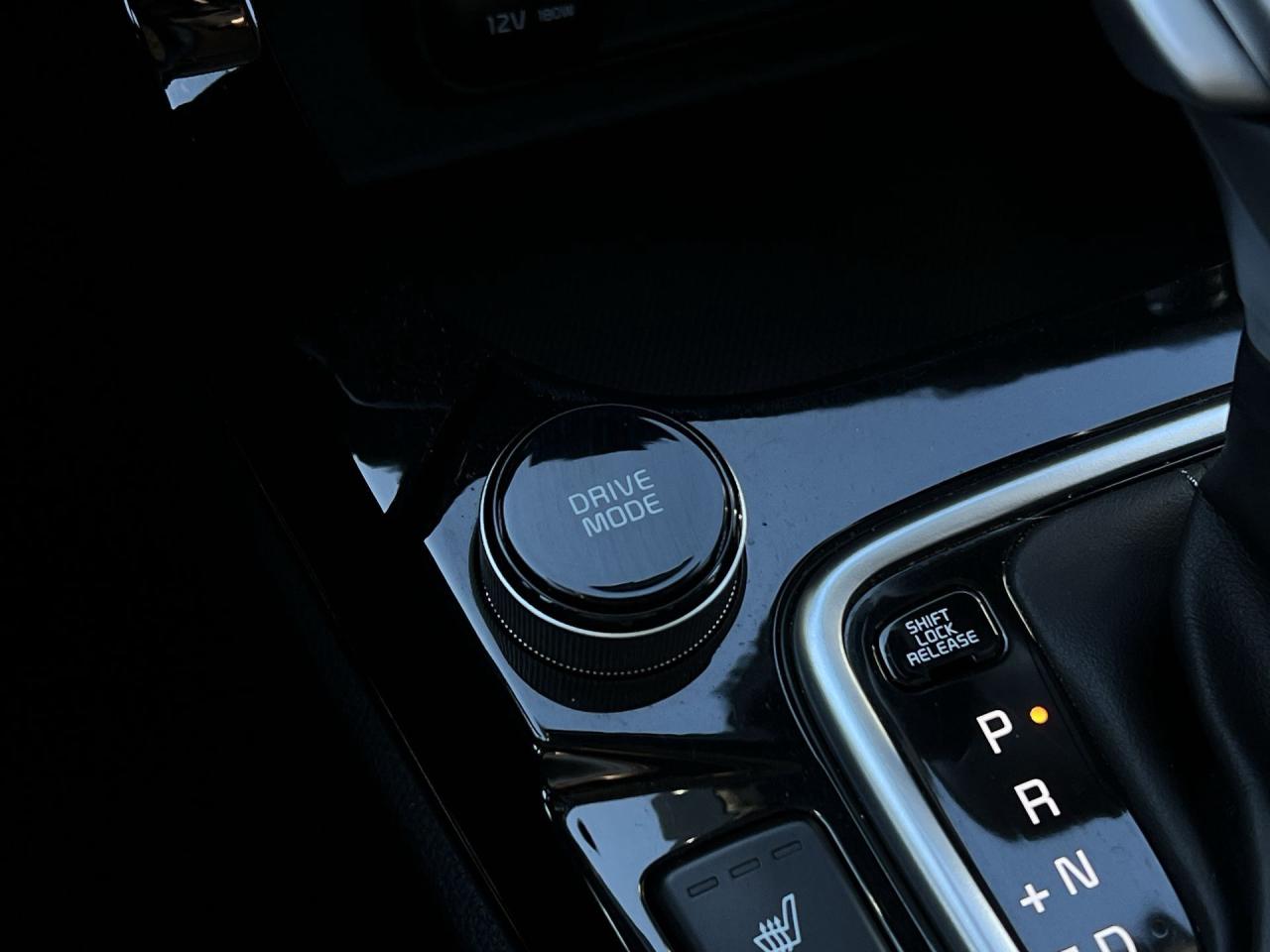 2024 Kia Seltos X-LINE AWD| TURBO| COOLED LEATHER| SUNROOF|CARPLAY Photo