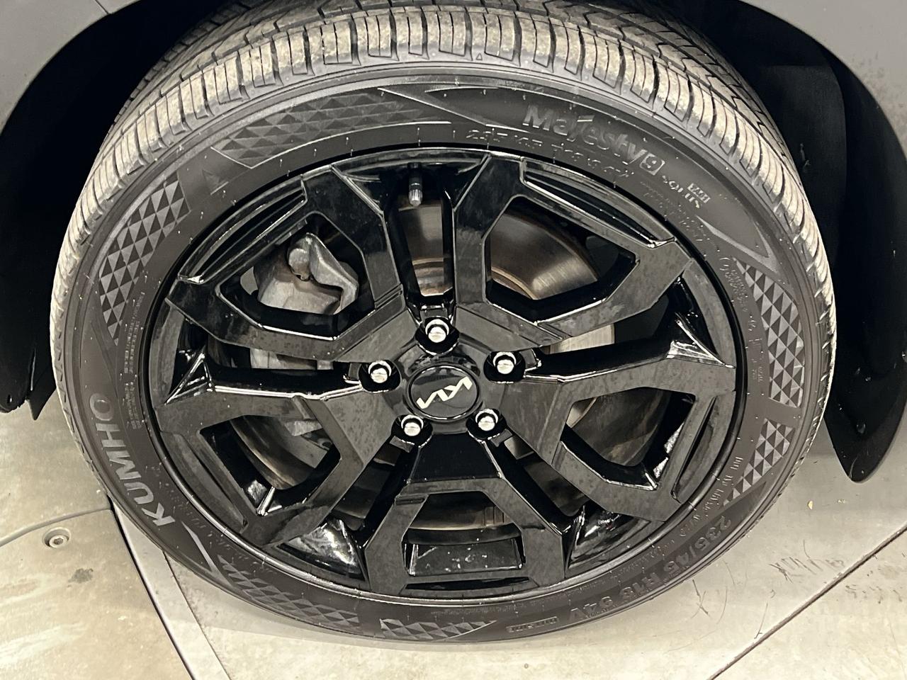 2024 Kia Seltos X-LINE AWD| TURBO| COOLED LEATHER| SUNROOF|CARPLAY Photo