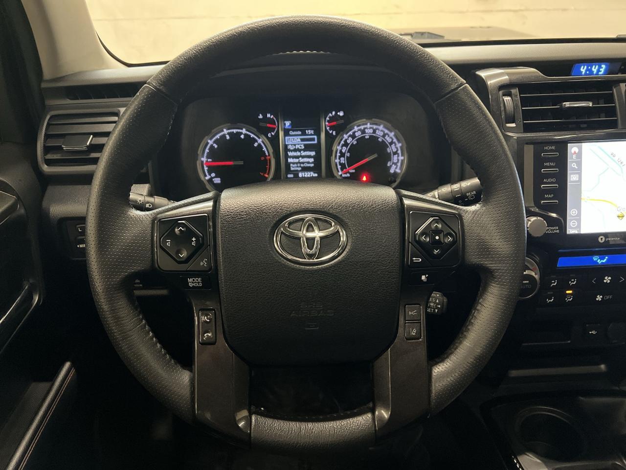 2020 Toyota 4Runner TRD-OFF ROAD 4X4 | HTD LEATHER | SUNROOF | CARPLAY Photo