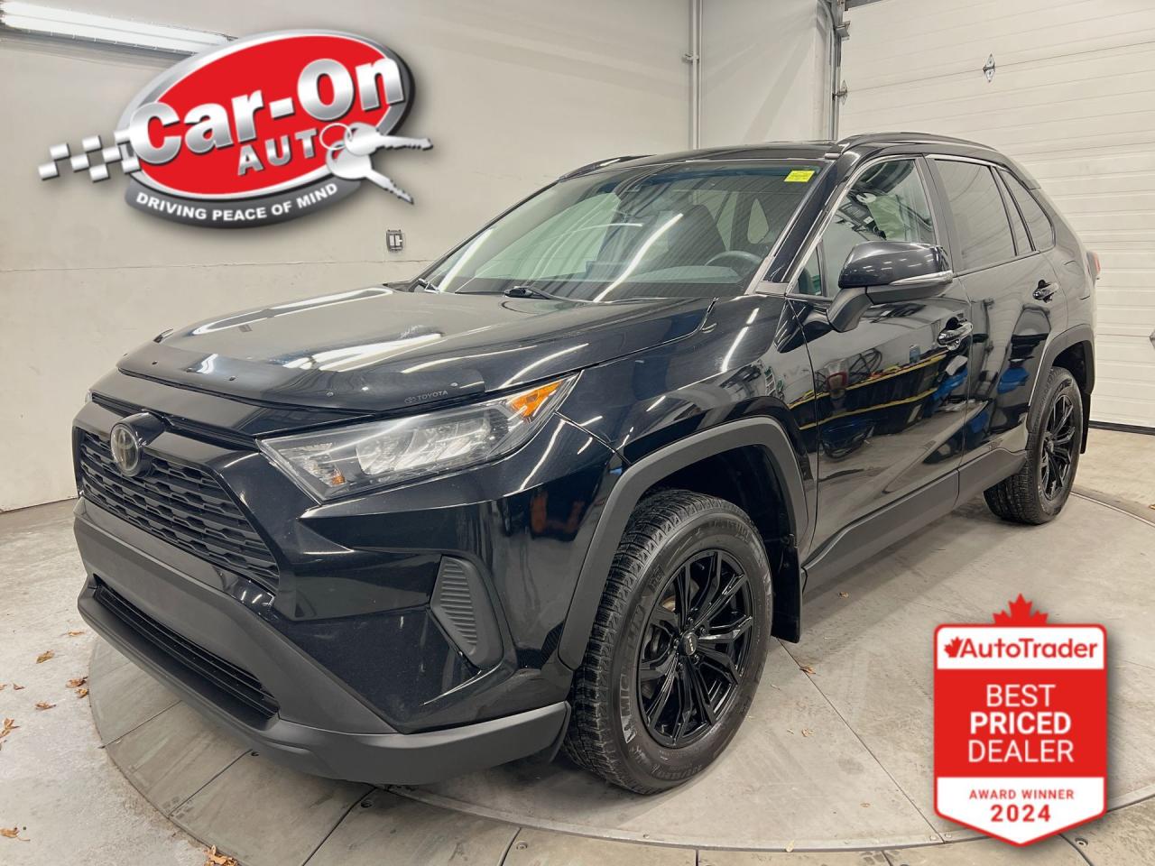 Used 2021 Toyota RAV4 AWD | CARPLAY | HTD SEATS | REAR CAM | BLIND SPOT for sale in Ottawa, ON