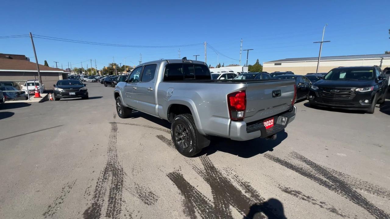2022 Toyota Tacoma SR5 4X4 | DOUBLE CAB | CARPLAY | TOW PKG | ALLOYS Photo