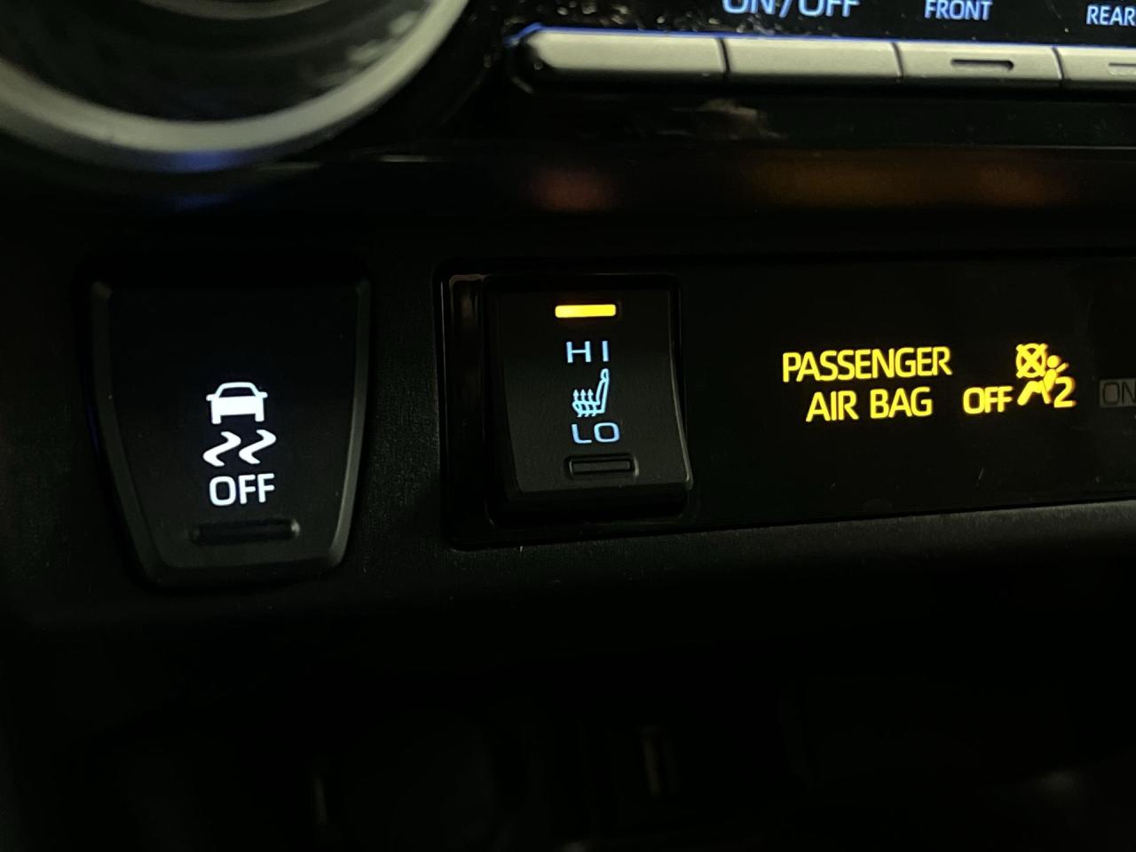 2022 Toyota RAV4 AWD |HTD SEATS |CARPLAY |ADAPT. CRUISE | BLUETOOTH Photo