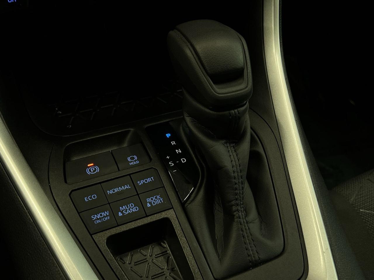 2022 Toyota RAV4 AWD |HTD SEATS |CARPLAY |ADAPT. CRUISE | BLUETOOTH Photo