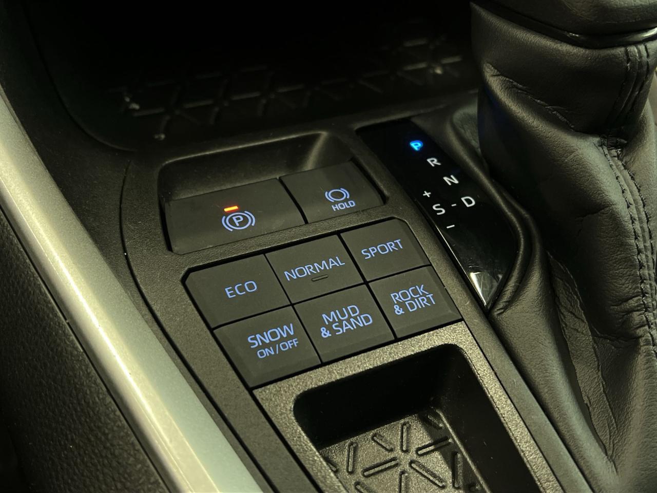 2022 Toyota RAV4 AWD |HTD SEATS |CARPLAY |ADAPT. CRUISE | BLUETOOTH Photo