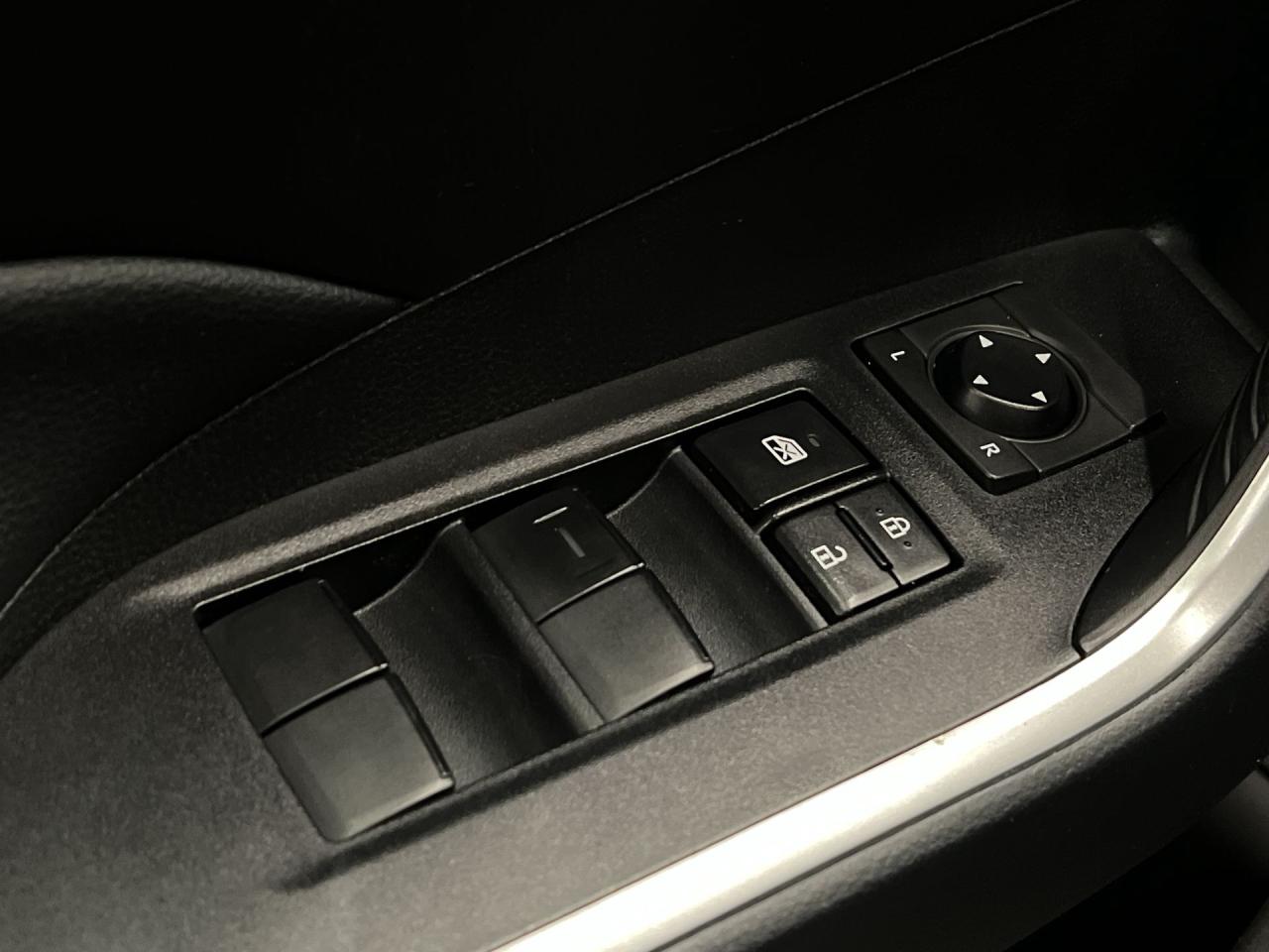 2022 Toyota RAV4 AWD |HTD SEATS |CARPLAY |ADAPT. CRUISE | BLUETOOTH Photo