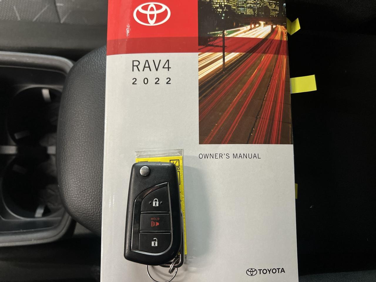 2022 Toyota RAV4 AWD |HTD SEATS |CARPLAY |ADAPT. CRUISE | BLUETOOTH Photo