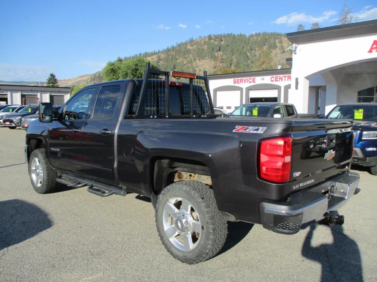 2016 Chevrolet Silverado 2500 HD LT Double Cab 4WD Photo6