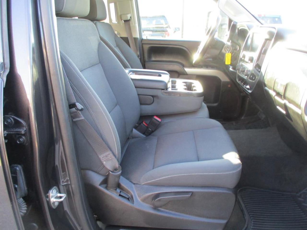 2016 Chevrolet Silverado 2500 HD LT Double Cab 4WD Photo14