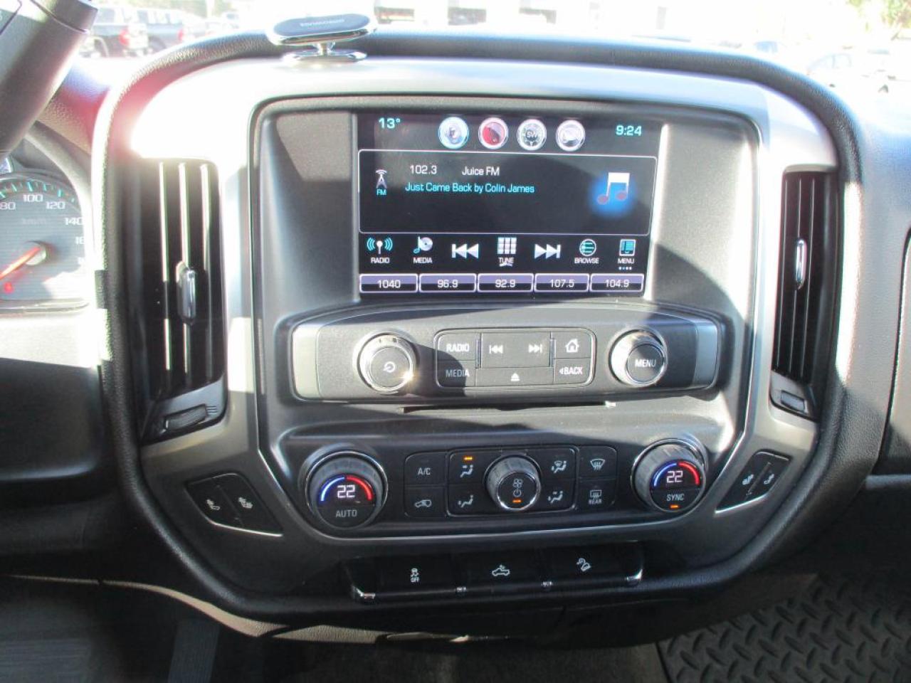 2016 Chevrolet Silverado 2500 HD LT Double Cab 4WD Photo21