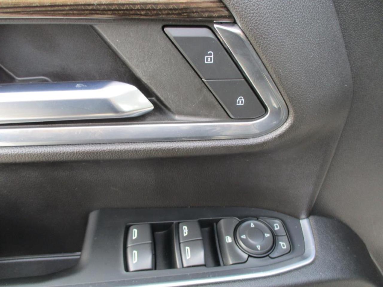 2023 Chevrolet Silverado 1500 LT CREW 4X4 DIESEL - Photo #11