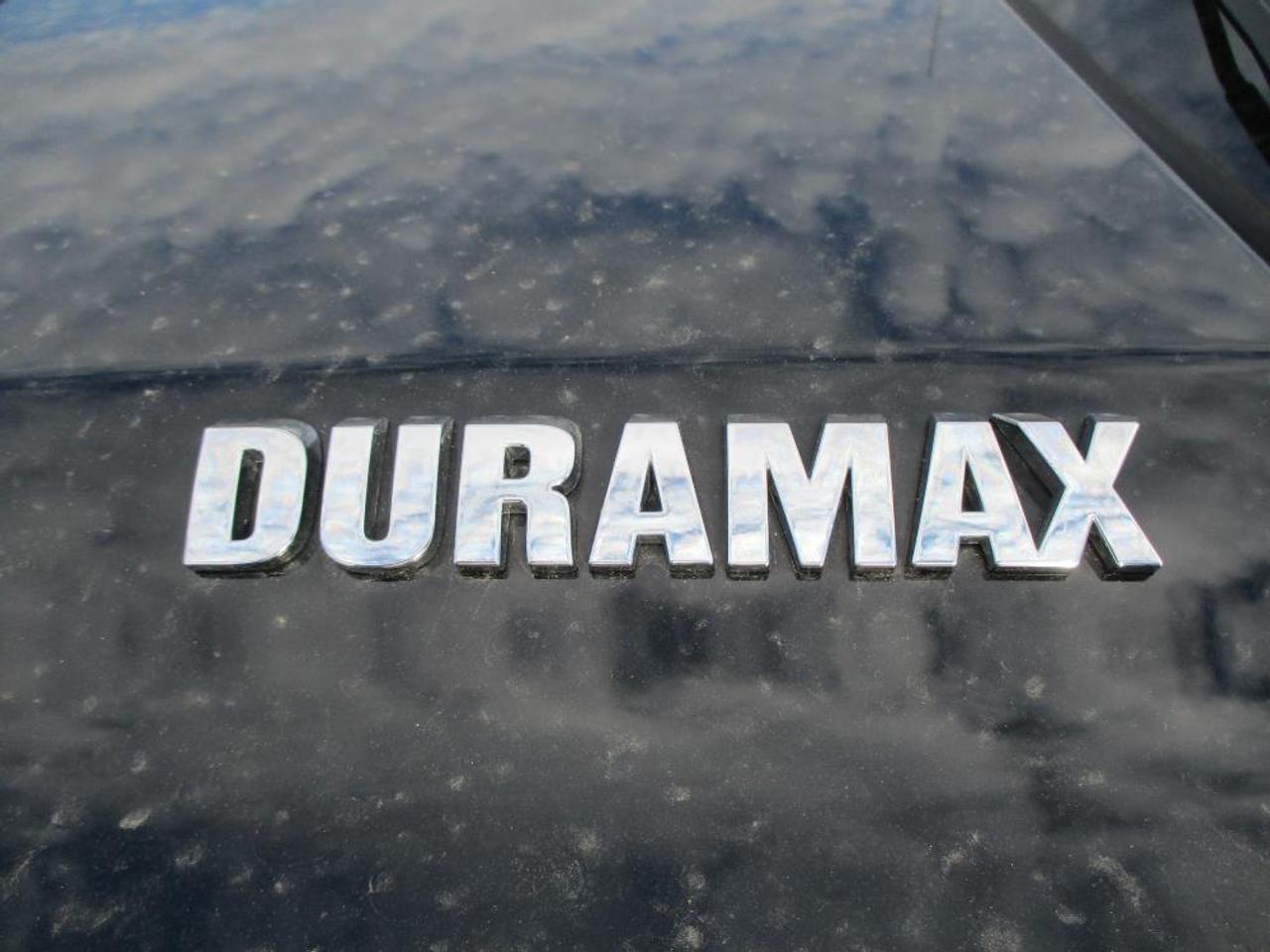 2023 Chevrolet Silverado 1500 LT CREW 4X4 DIESEL - Photo #9