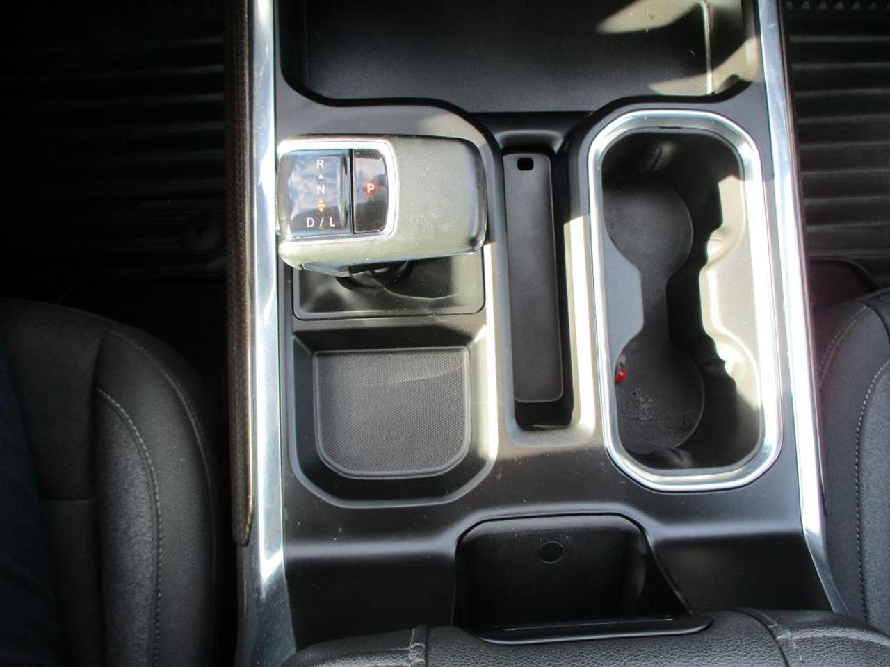 2023 Chevrolet Silverado 1500 LT CREW 4X4 DIESEL Photo