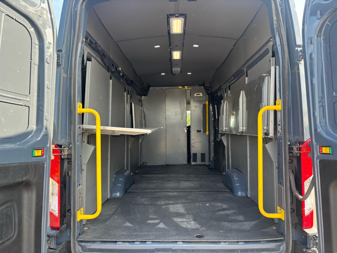 2021 Ford Transit Cargo Van T-250 148" EL Hi Rf 9070 GVWR RWD - Photo #11