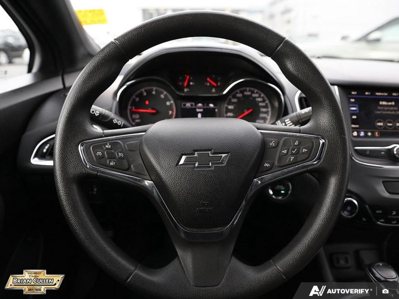 2019 Chevrolet Cruze LT Sedan LT Photo