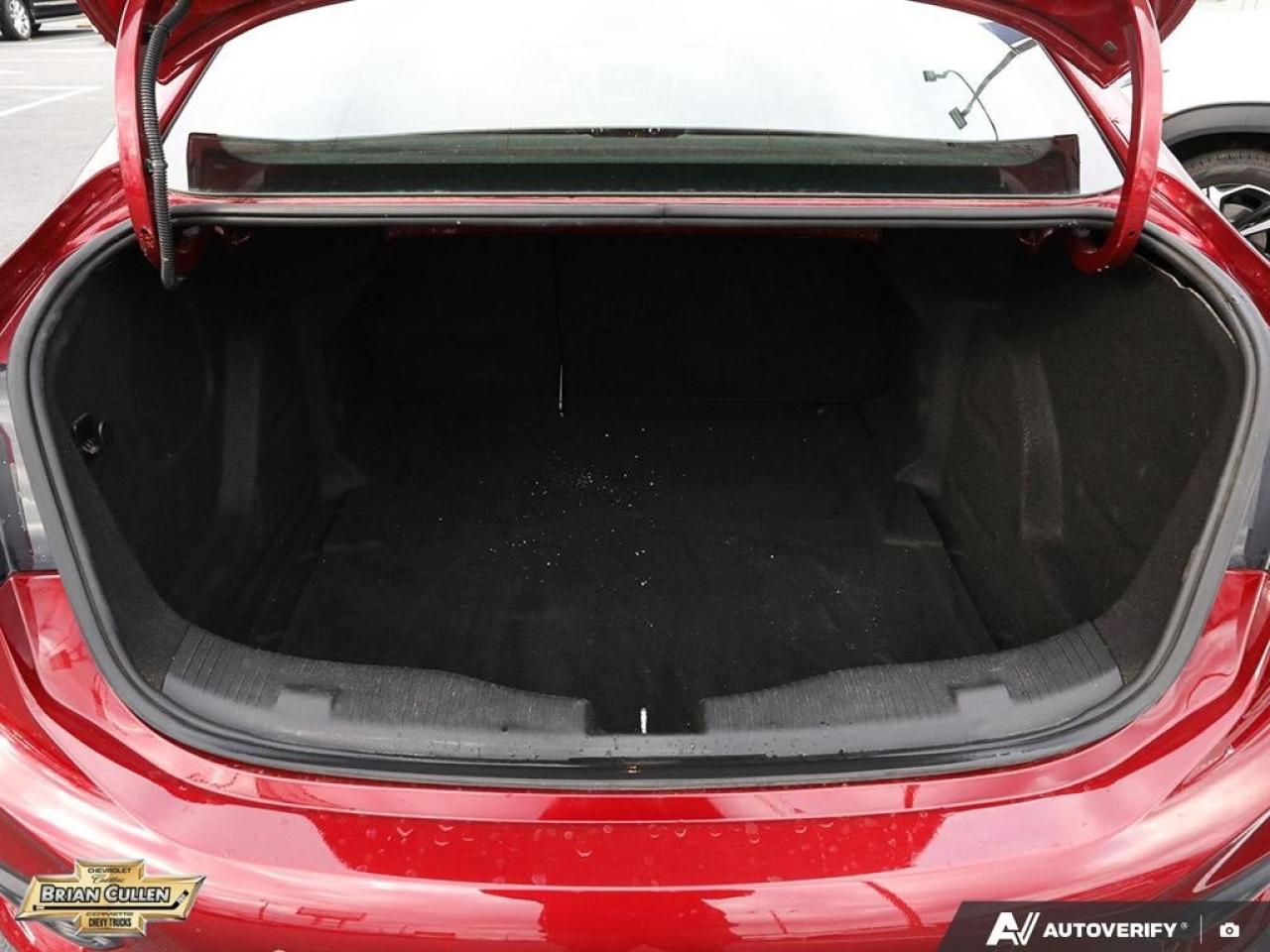 2019 Chevrolet Cruze LT Sedan LT Photo