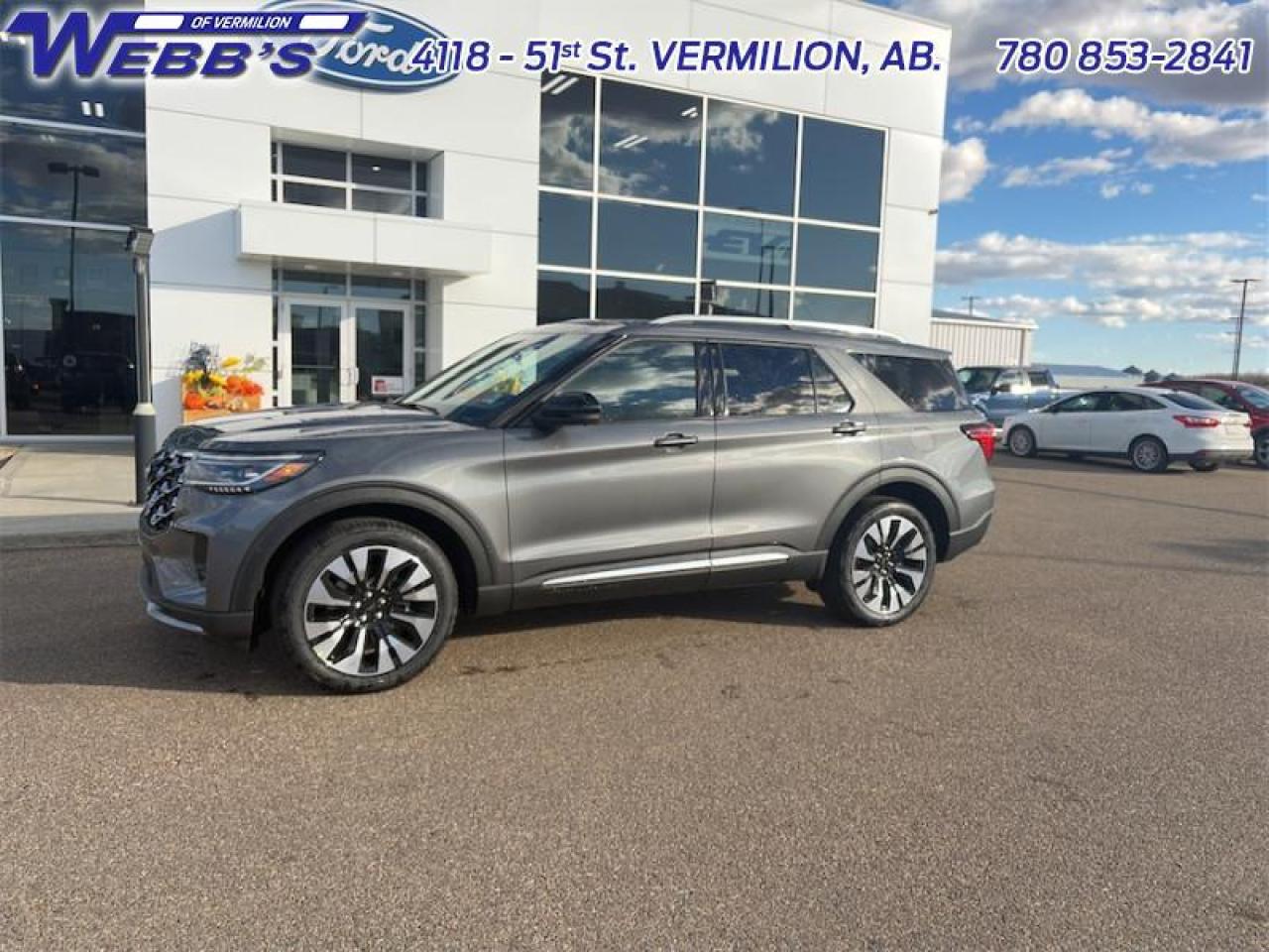 2025 Ford Explorer Platinum Photo5