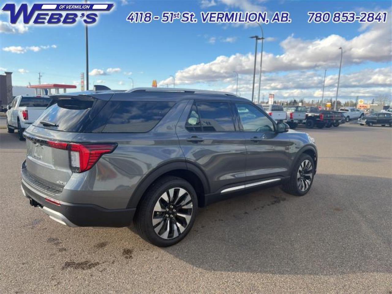 2025 Ford Explorer Platinum Photo5