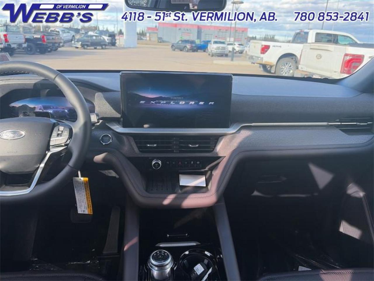 2025 Ford Explorer Platinum Photo5