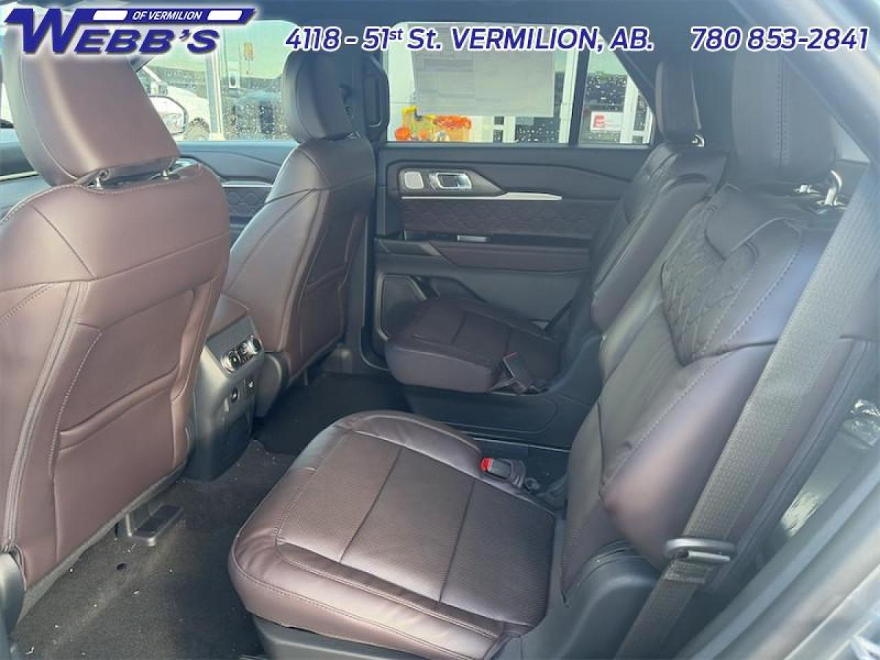 2025 Ford Explorer Platinum Photo5