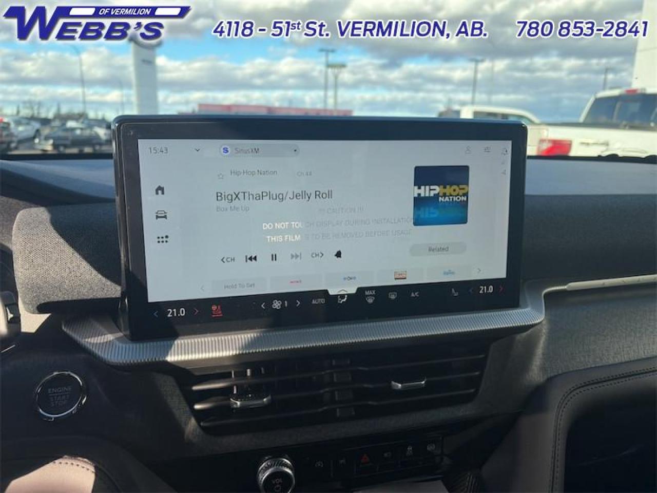 2025 Ford Explorer Platinum Photo5