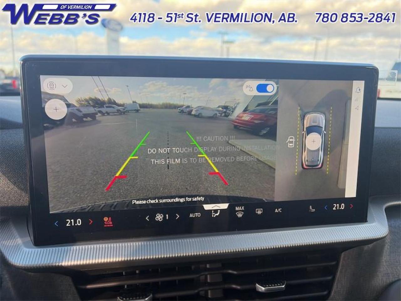 2025 Ford Explorer Platinum Photo5