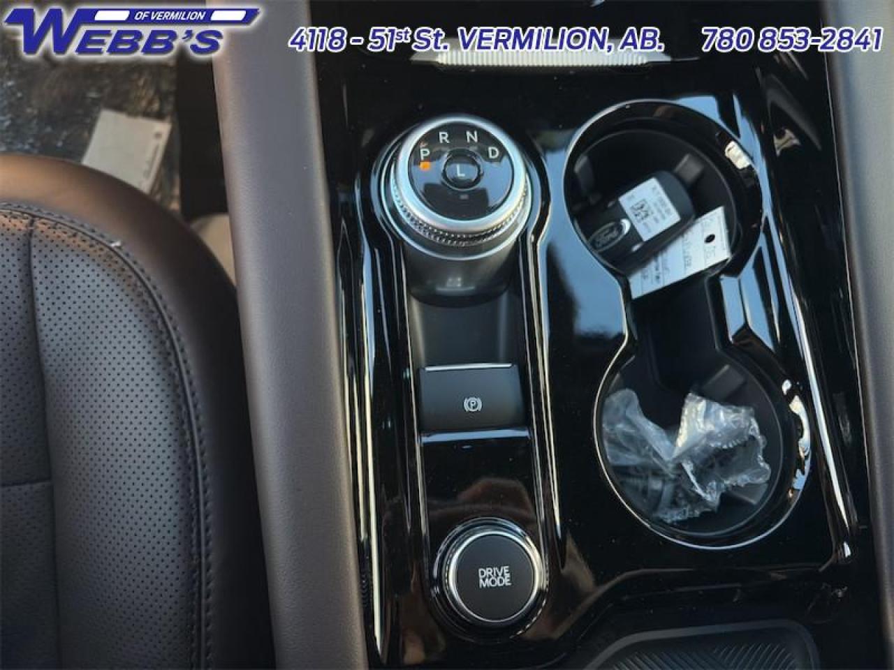 2025 Ford Explorer Platinum Photo5