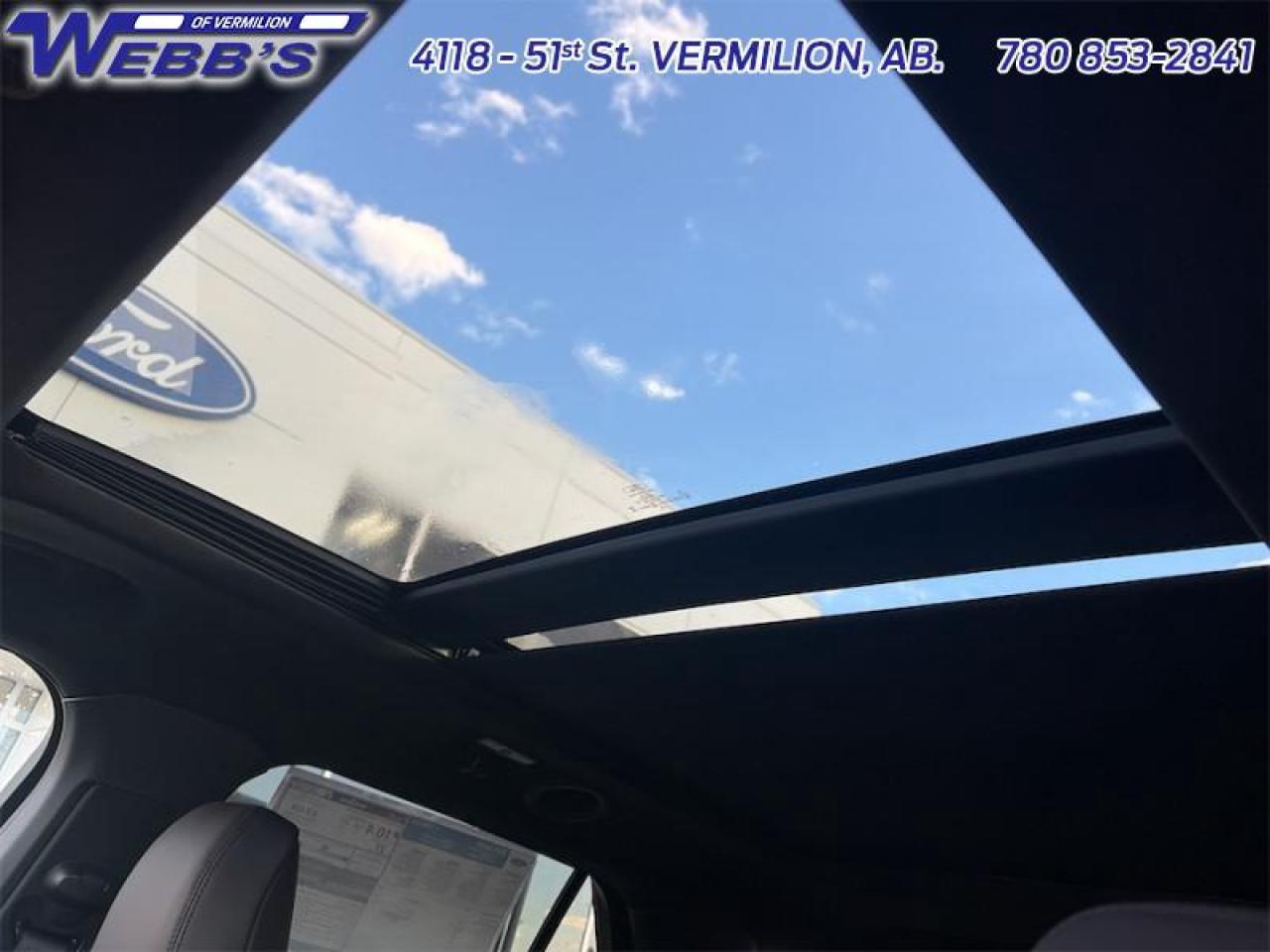 2025 Ford Explorer Platinum Photo5