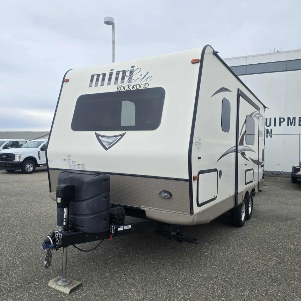 2017 Rockwood Mini Lite 2104  Photo5