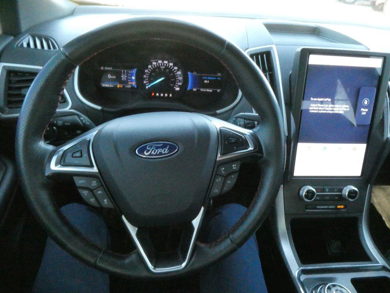 2021 Ford Edge SEL ST-Line Photo