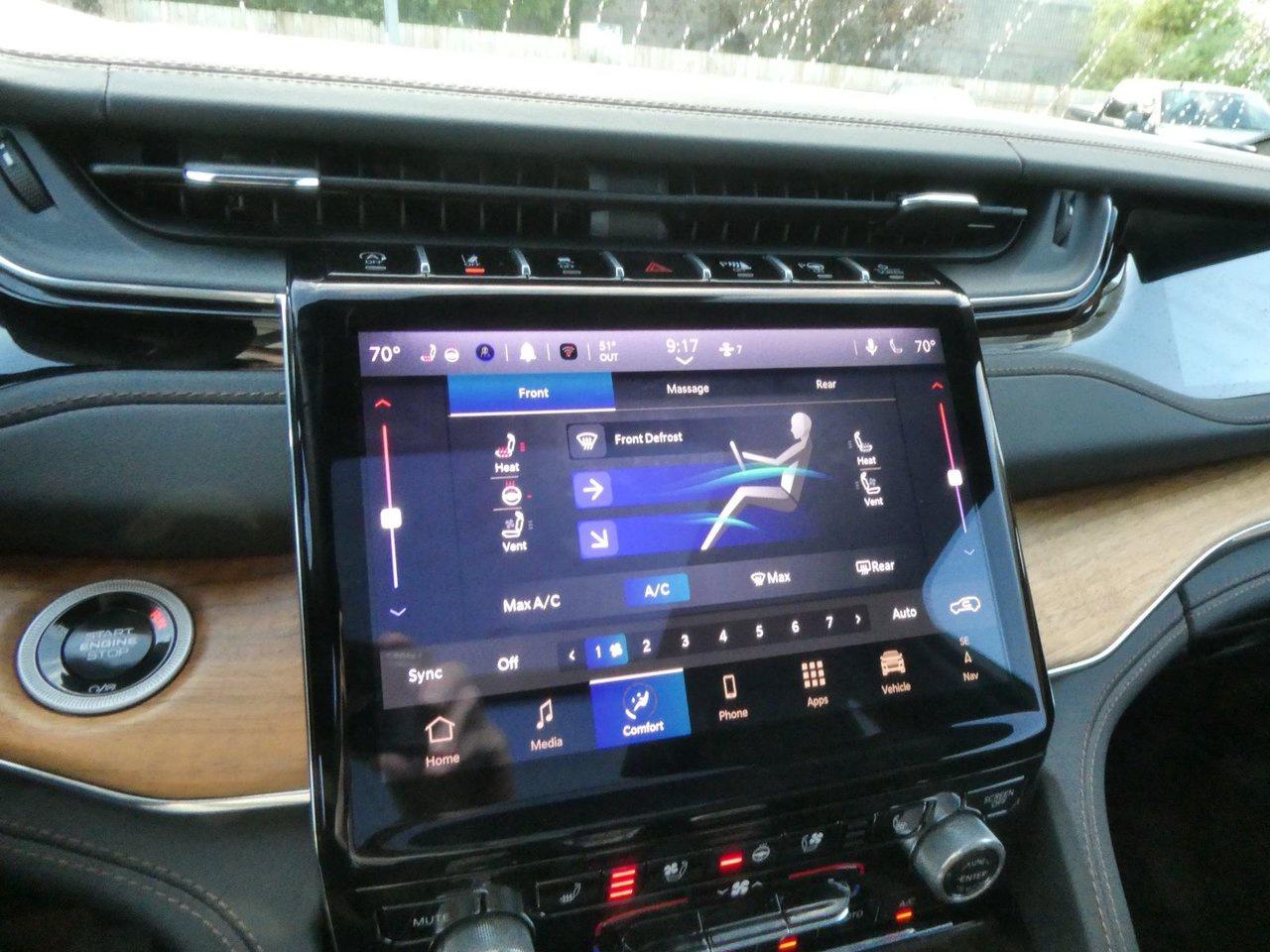 2024 Jeep Grand Cherokee L SUMMIT Summit Reserve Photo