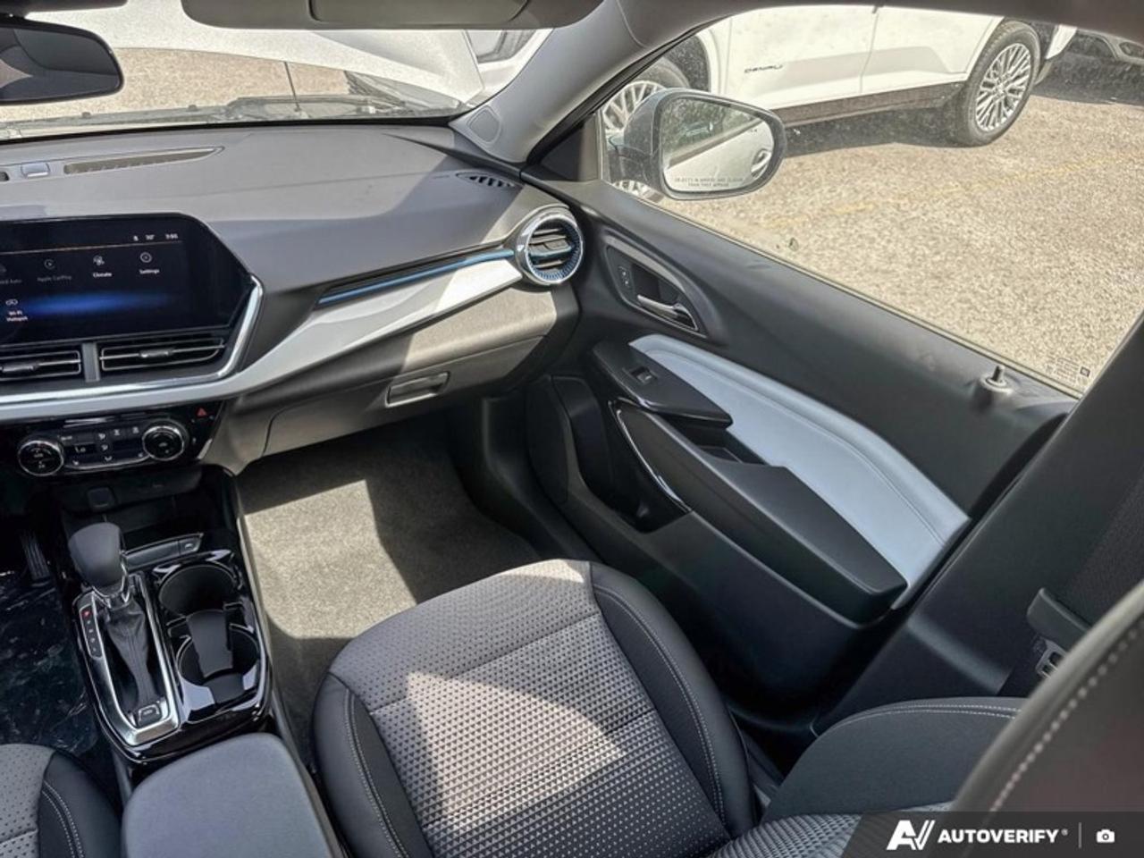 2026 Chevrolet Trax LT  - Heated Seats -  Remote Start Photo