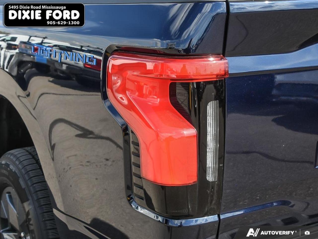 2025 Ford F-150 Lightning Flash Photo
