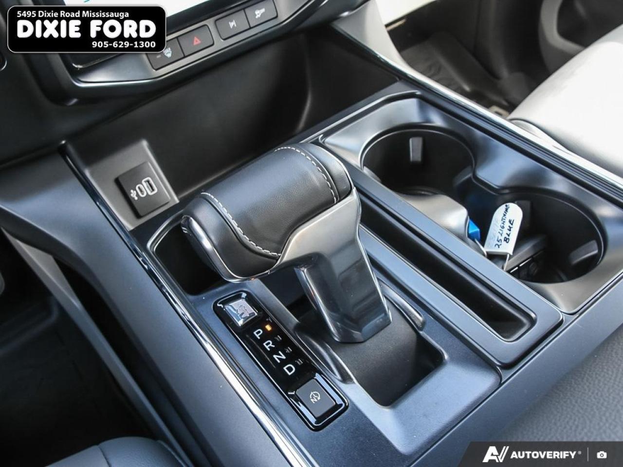 2025 Ford F-150 Lightning Flash Photo