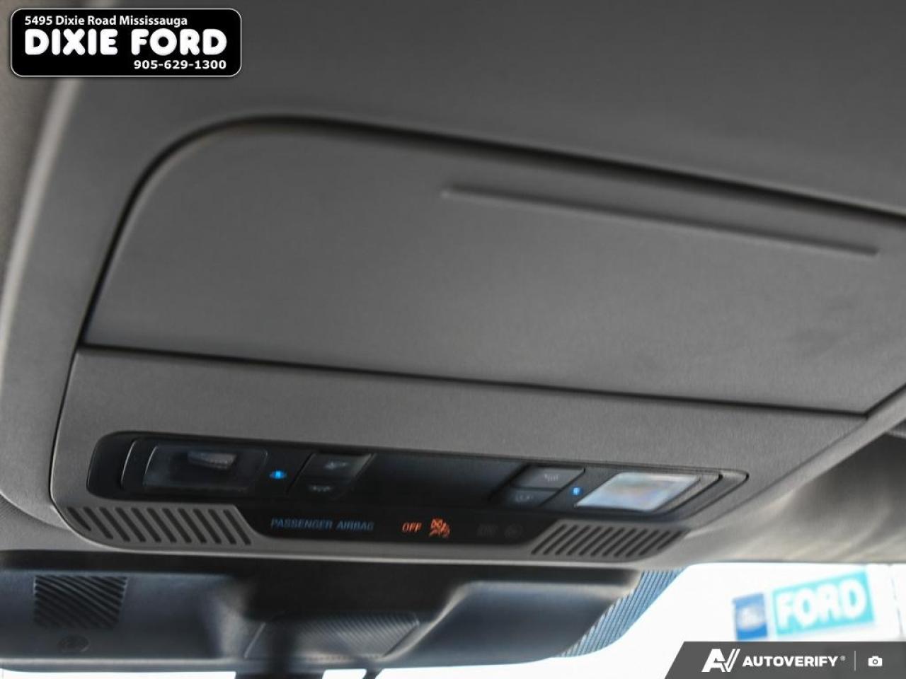 2025 Ford F-150 Lightning Flash Photo